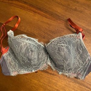 Victoria’s Secret Satin Lined Lace Bra